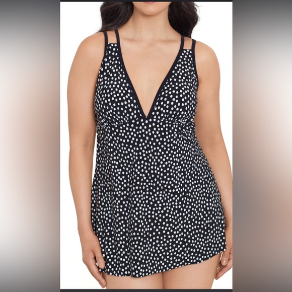 TrimShaper Other - Woman’s Black w/White Polka Dots Trimshaper Bathing Suit     Size 22